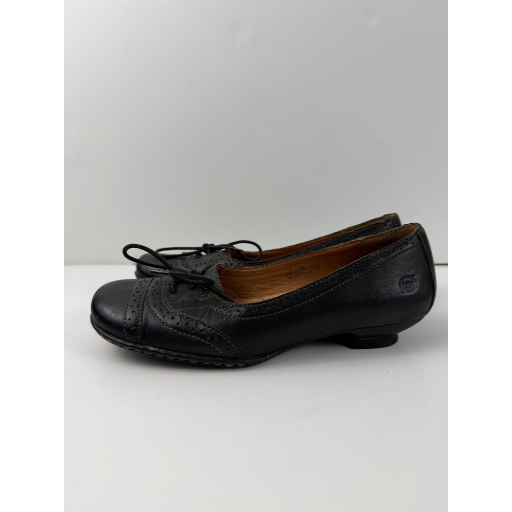 Born Womens Black Leather Wingtip Brogue Low Kitten Heel Pumps W31702 Size 7.5 - Picture 4 of 6